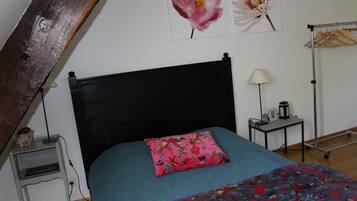 2 camere, ferro/asse da stiro, Wi-Fi gratuito