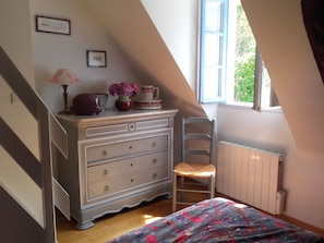 2 Schlafzimmer, Bügeleisen/Bügelbrett, kostenloses WLAN