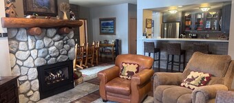 Snowcreek V, 2/2 Family Fun & Dog-vriendelijke Mountain Retreat!