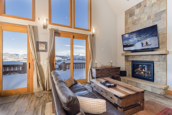 TV, fireplace, DVD player, video library - Beautiful 7 BEDROOM, 3 gathering areas, pool table, hot tub, and huge deck with 360-degree views!! (Silverthorne)