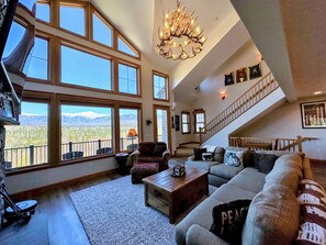 TV, fireplace, ping pong