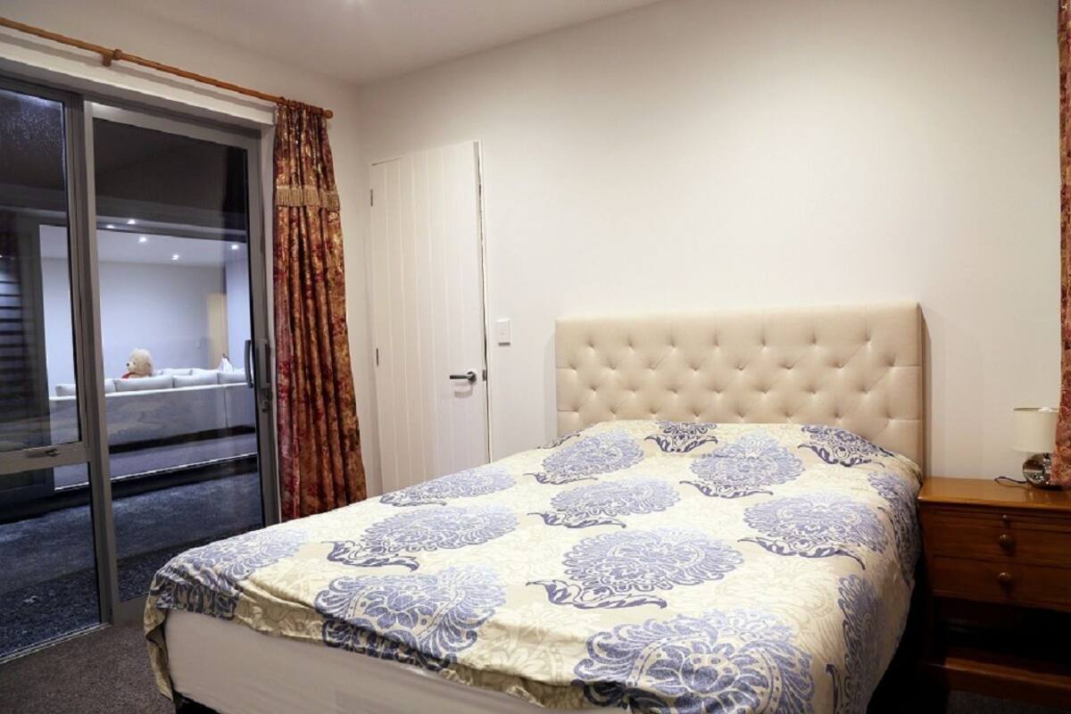 Premium bedding, free WiFi, bed sheets