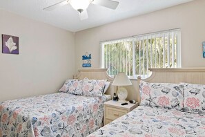 1 chambre, bureau, fer et planche à repasser, Wi-Fi