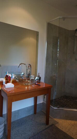 Hair dryer, towels