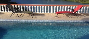 Paradise On The Isle Of Spice