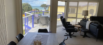 Ocean View Family Retreat 