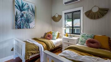 5 bedrooms, iron/ironing board, travel cot, free WiFi