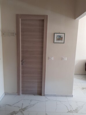 1 camera, ferro/asse da stiro, Wi-Fi gratuito, lenzuola