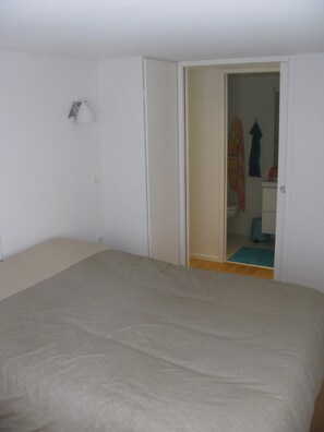 1 Schlafzimmer, Bügeleisen/Bügelbrett, kostenloses WLAN