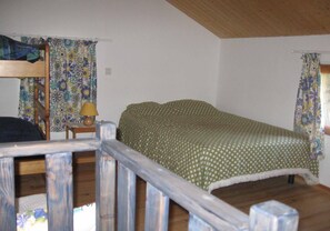 2 Schlafzimmer, BĂŒgeleisen/BĂŒgelbrett
