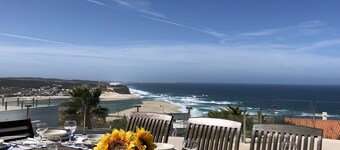 Luksuriøs villa med fantastisk utsikt, oppvarmet basseng, 5min gange til stranden