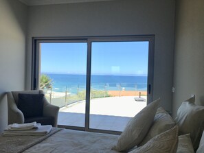 5 bedrooms, desk, iron/ironing board, free WiFi