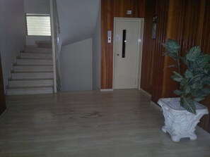 Interior - Elegant room - super price. (Nea Smirni)