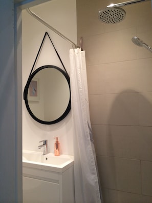Hair dryer, towels
