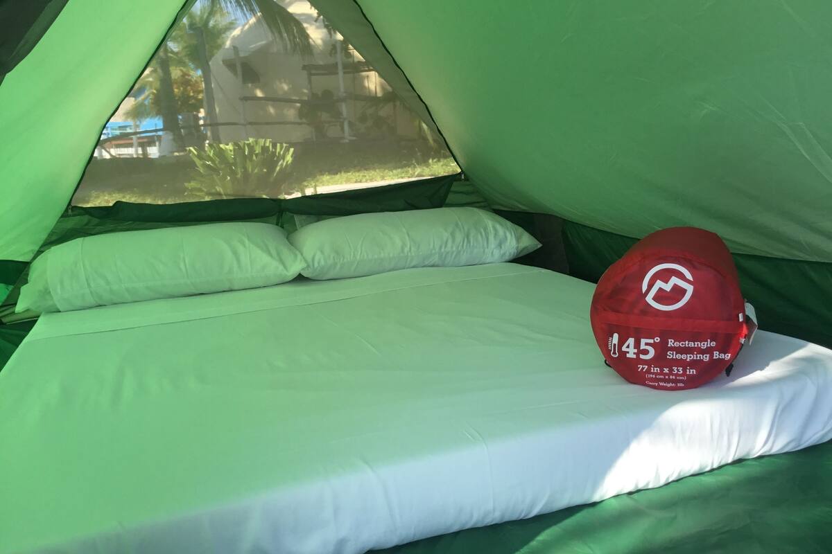 Tenda Basic, 1 letto queen, non fumatori | Lenzuola