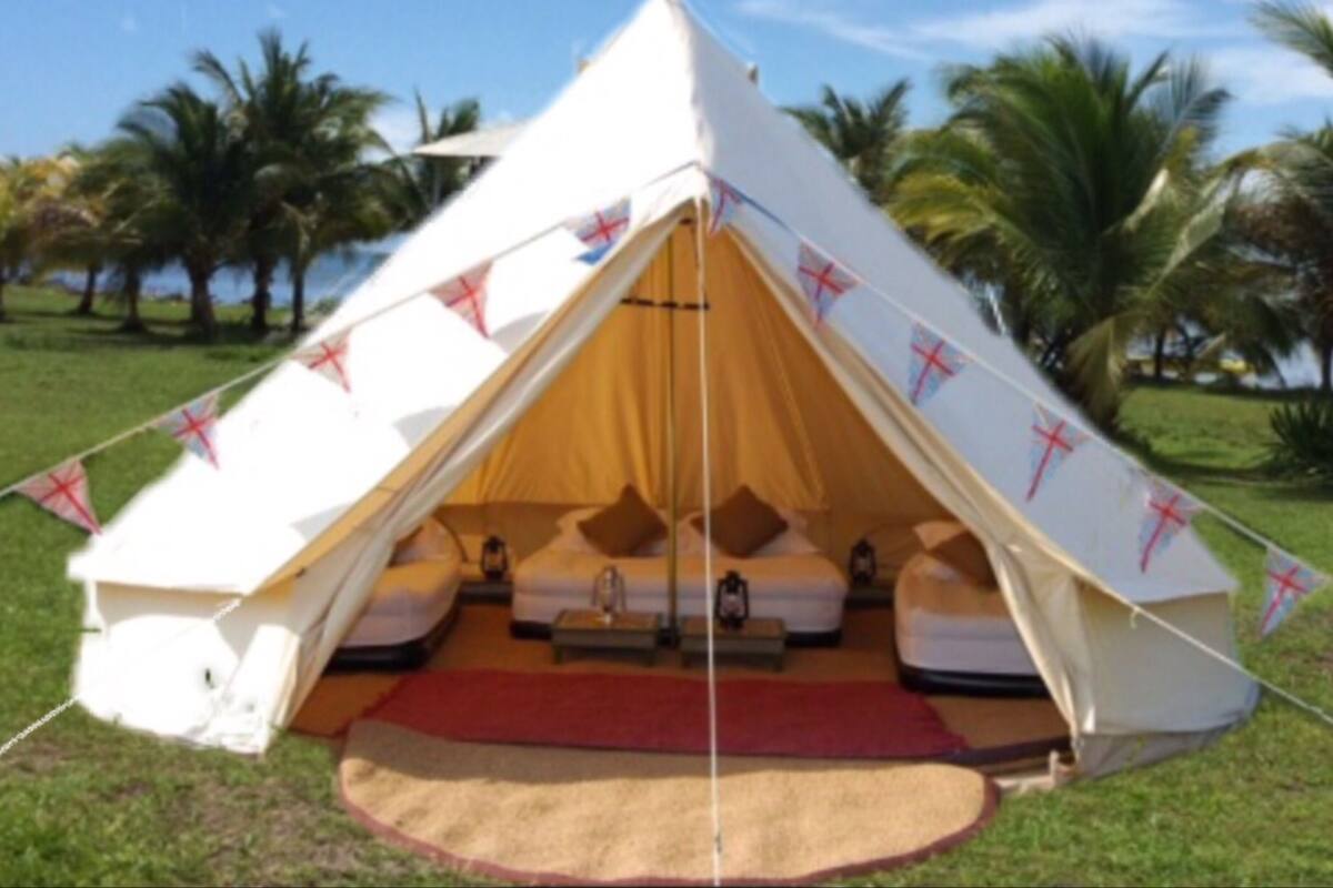 Tenda Mewah, 1 Tempat Tidur Queen, Bebas Asap Rokok | Seprai linen