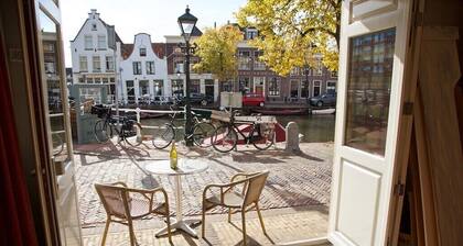 House in Centrum of Alkmaar, on the canal system