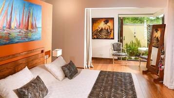 3 makuuhuonetta, vauvan matkasänky, Wi-Fi, vuodevaatteet