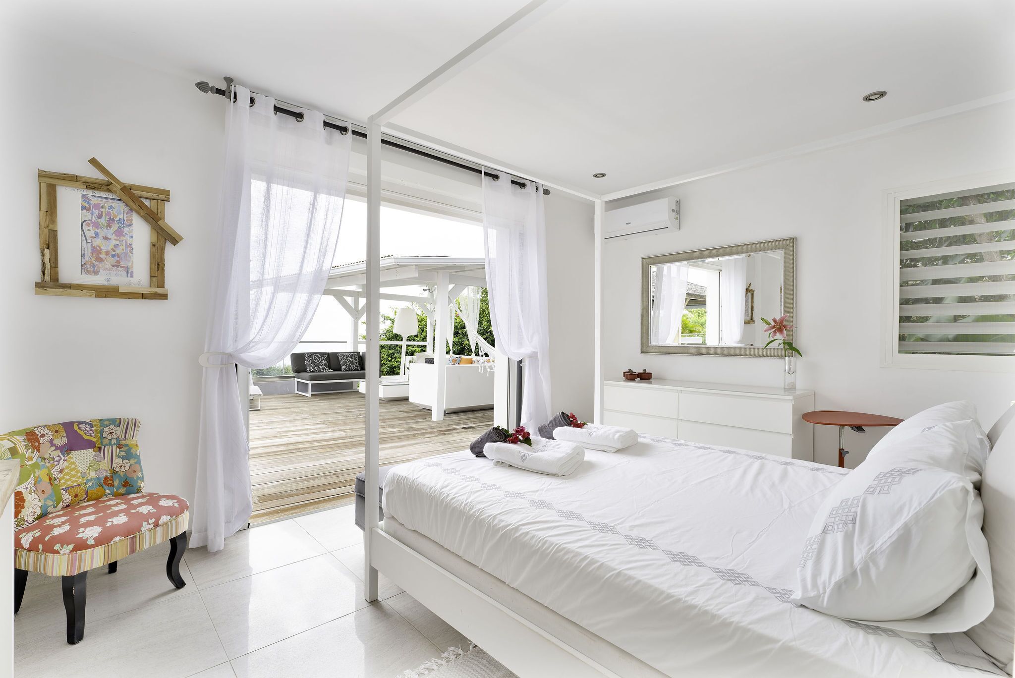 5 soverom, safe på rommet, skrivebord og strykejern/-brett