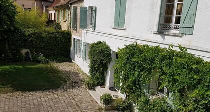 So lovely, so French