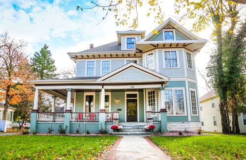 4 Bedrooms 2 Bath All New Historical Home In The Heart Of Springfield, MO