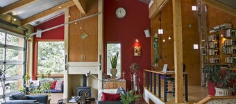 Towering Pines - Mountain Modern Nederland Retreat