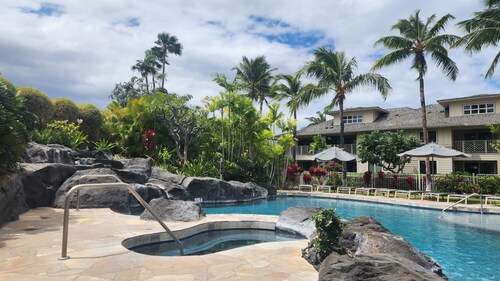 5 Star Luxury Beach Villa ~ Prime Location & Quality Amenities