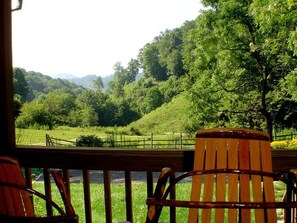 Property grounds - Simply Irresistible: Authentic Log Cabin (Creston)