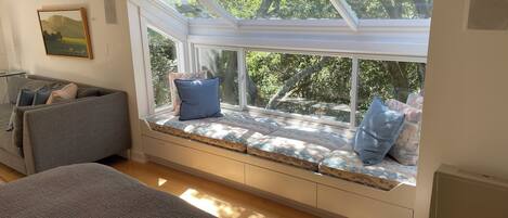 2 Schlafzimmer, Schreibtisch, Bügeleisen/Bügelbrett, kostenloses WLAN