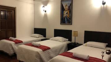1 habitaciĂłn, cubrecamas y colchones Select Comfort