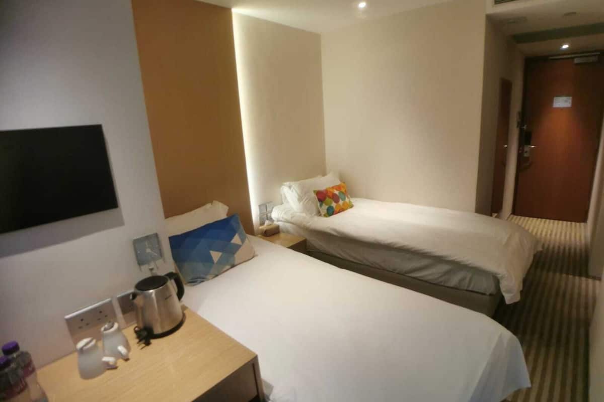Superior Twin Room | Premium bedding, blackout drapes, iron/ironing board, free WiFi