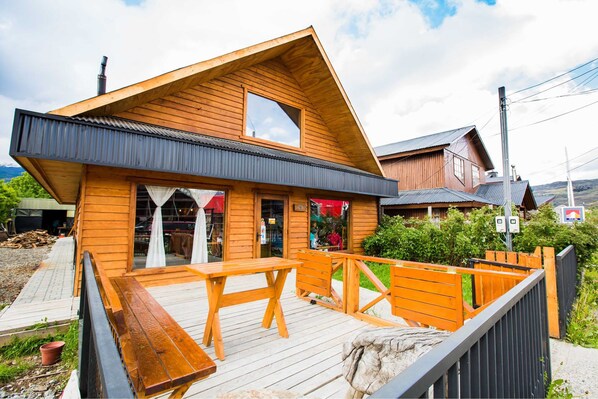 Terrace/patio - Kalfu Patagonia (Cochrane)