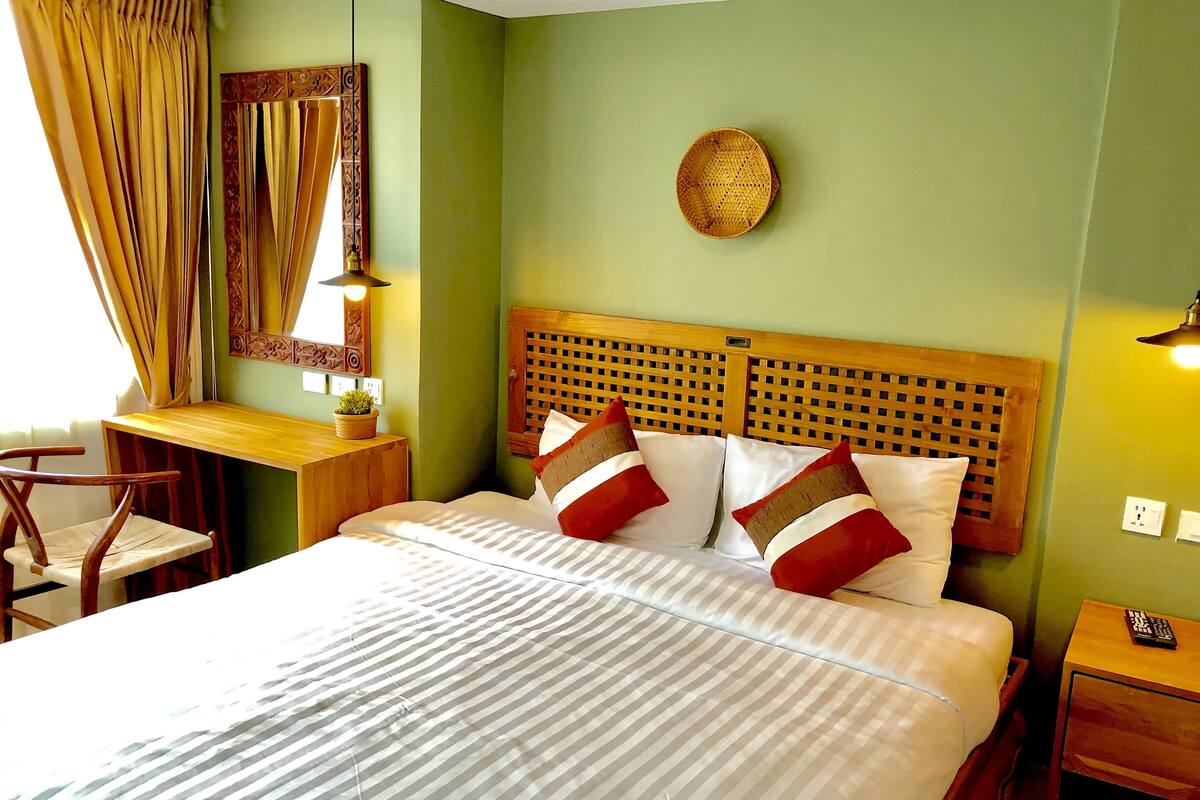 1 bedroom, free minibar, in-room safe, individually decorated
