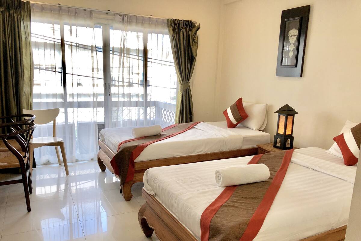 1 bedroom, free minibar, in-room safe, individually decorated
