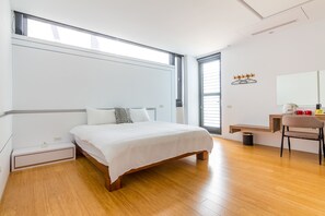 슈피리어 더블룸, 테라스 | 이집트산 면 시트, 고급 침구, 오리/거위털 이불, 책상