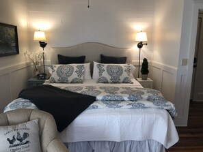 1 bedroom, iron/ironing board, travel cot, free WiFi