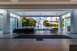 5 Bedrooms Villa with Private Pool | Terrace/patio - Gatsby Rawai Villa (Rawai)