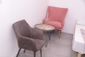 アパートメント ダブルベッド 1 台 禁煙 | リビング エリア | 薄型テレビ