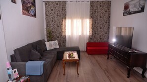 Apartment, Non Smoking | Living area | Flat-screen TV - Central Apartment 5 Minutes From Beach (Tel Aviv)