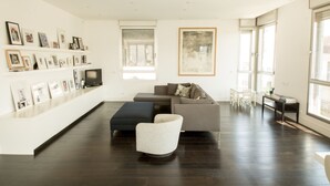 Living room - Sasson & Co Luxury Gordon Apartment (Tel Aviv)