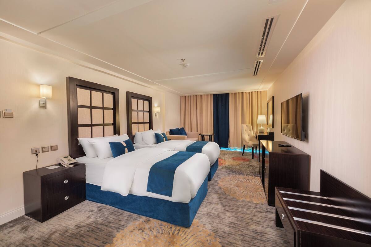 Minibar (free items), in-room safe, laptop workspace, soundproofing