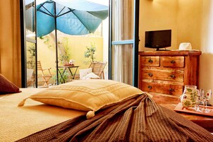 Quarto casal luxo (Itaca) | Comodidades do quarto