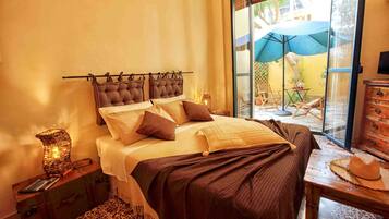 Deluxe-Doppelzimmer (Itaca) | Schreibtisch, Bügeleisen/Bügelbrett, Babybetten, Zustellbetten