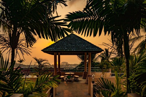 Kata Top View by Lofty