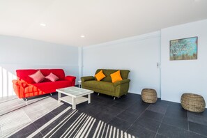 4 Bedrooms Villa  | Living area | Flat-screen TV - Kata Top View by Lofty (Karon)