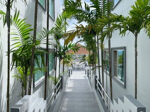 Exterior - Kata Top View by Lofty (Karon)