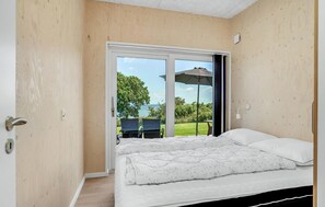 4 عدّة غرف نوم وسرير سفر وواي فاي مجانًا