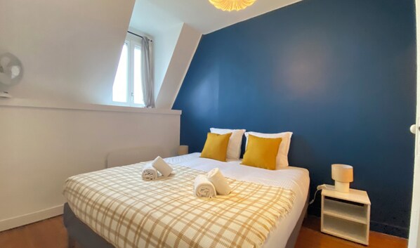 1 bedroom, soundproofing, iron/ironing board, WiFi