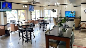 Dining - Jameson Inn (Brunswick)