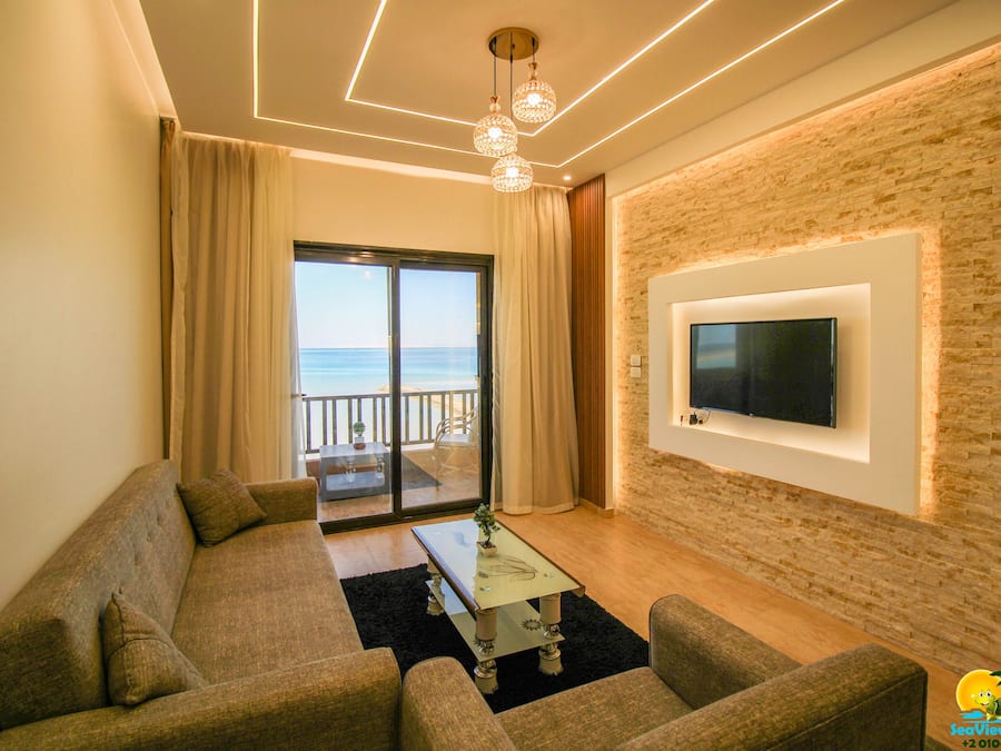 SeaView Turtles A53 dream location | Woonruimte | Een lcd-televisie